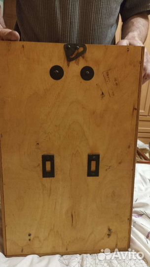 Часы настенные с боем янтарь