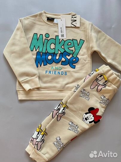 Костюм Микки и его друзья