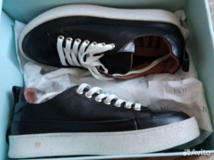 Кеды женские 37 размер новые оригинальные