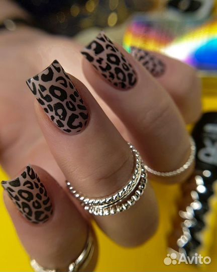 Маникюр на дому