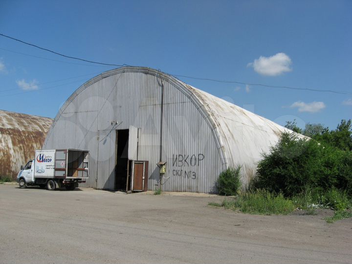 Склад, 860 м²