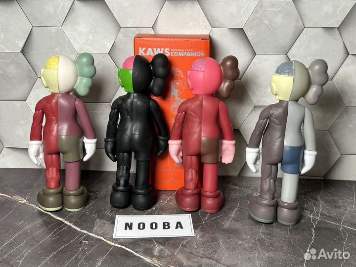 Kaws Anatomy фигурка