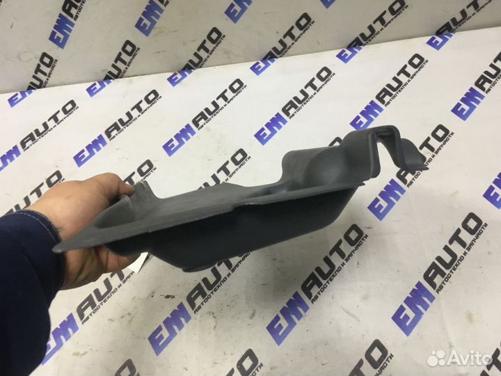 Накладка багажника задняя левая Дэу Матиз