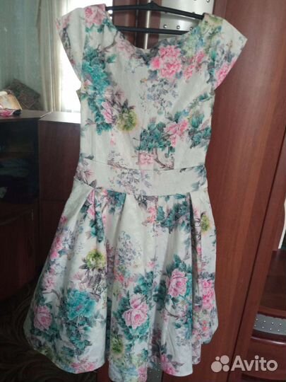 Платья пакетом 7 шт