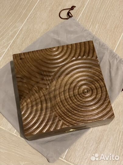 Шкатулка для украшений (новая)