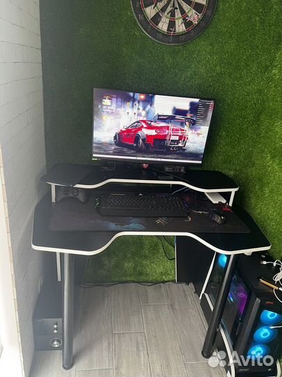 Компьютерное стол. геймерский стол