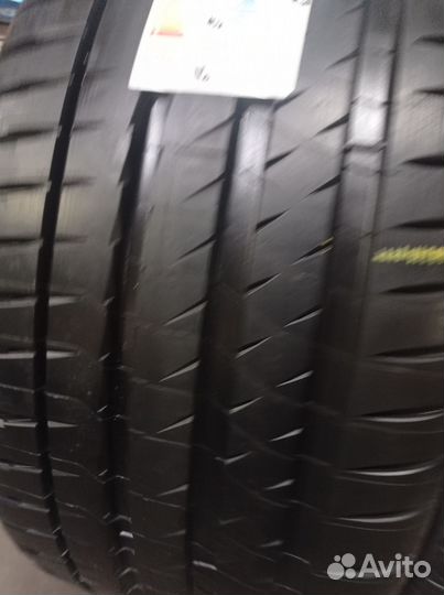 Michelin Pilot Sport 4 S 315/30 R21 и 275/35 R21 105Y