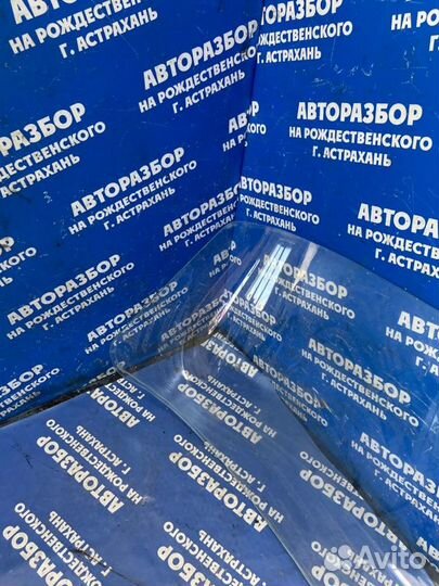 Лобовое стекло. ЗИЛ 130 грузовой 5.6L ZIL-130 1986