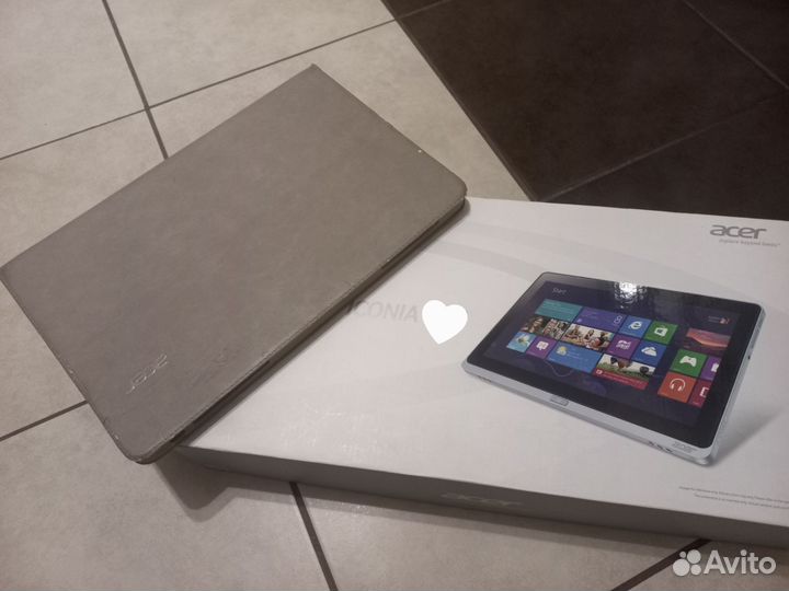 Планшет современный Lenovo 10
