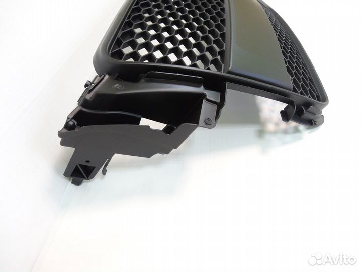 Решетка радиатора RS Audi A5 8T (07-11) grau10