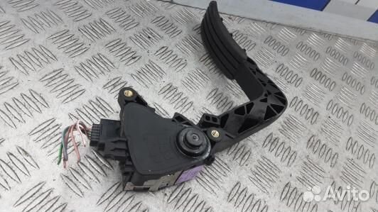 Педаль газа renault megane 3 (DSL02NW01)
