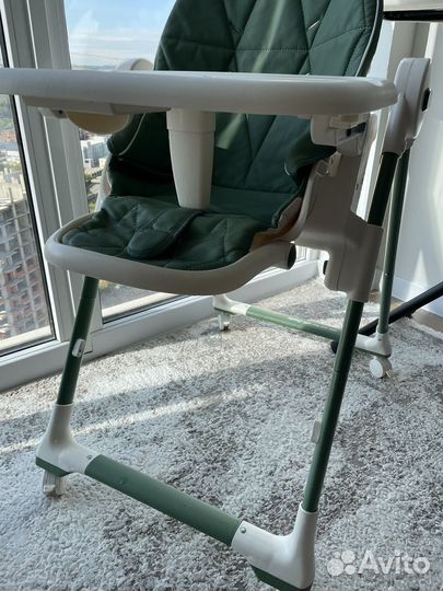 Стульчик для кормления capella