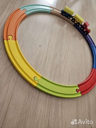 Детские развивающие игрушки деревянные