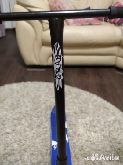 Продам трюковой самокат