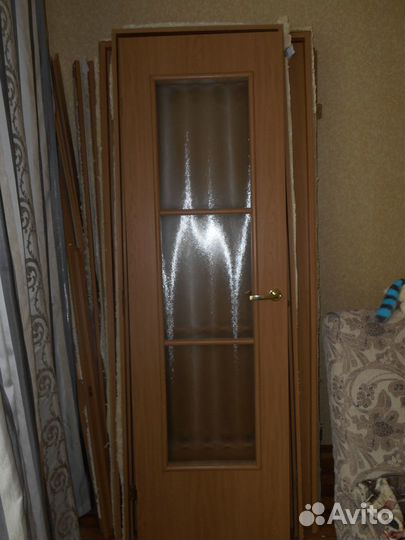 Межкомнатные двери б/у с коробкой
