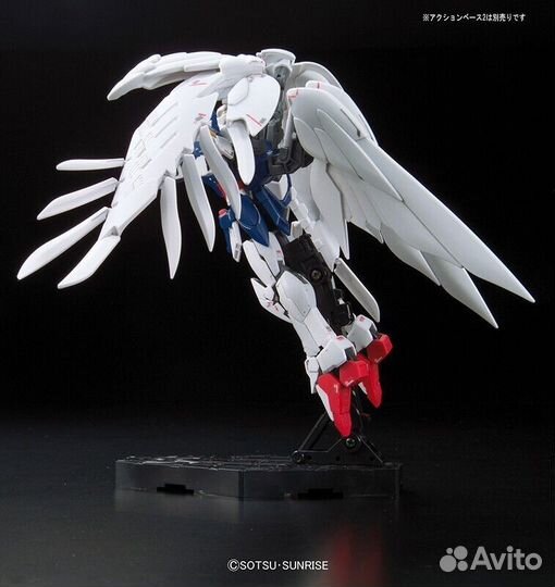 Cборная модель Bandai RG 1/144 wing zero Gundam
