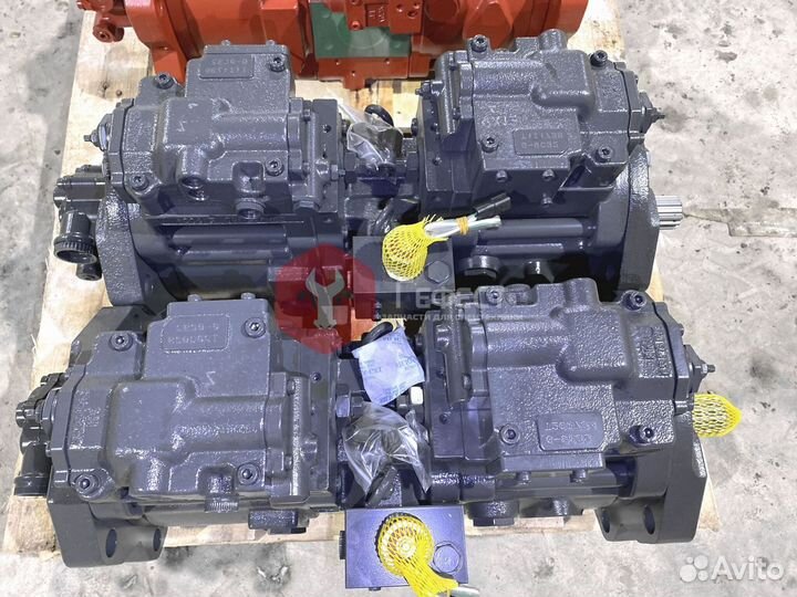 Гидравлический насос JCB JS220HD