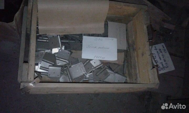 Петли, скобы