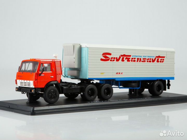 1/43. Модель автомобиля