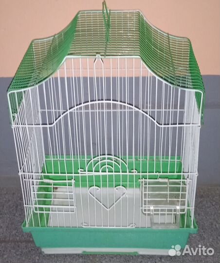 Клетка для птиц или других питомцев средняя