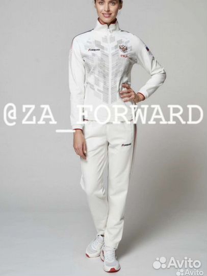 Спортивный костюм женский новый