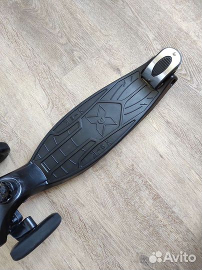 Самокат детский трехколесный Micro maxi