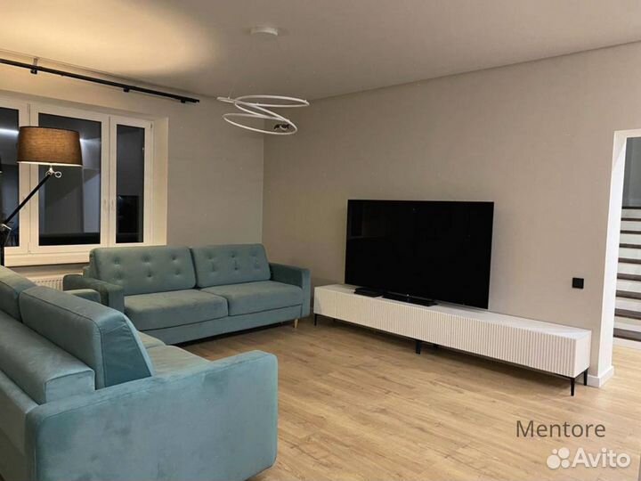 Тумба тв Bravo (на опорах или подвесная)