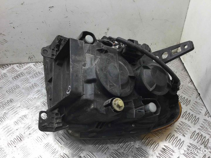 Фара правая Renault Modus K4M794