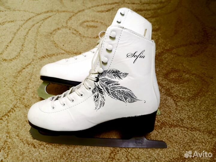 Коньки фигурные