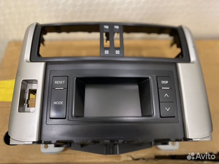 Монитор Toyota Land Cruiser Prado 150