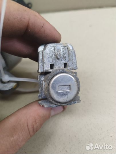 Замок зажигания Aveo (T300) 2011