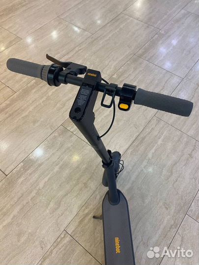 Электросамокат NineBot KickScooter Max G30P