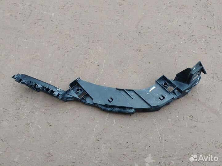 Кронштейн фары правой поло седан 2015-2020 г