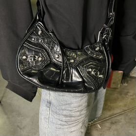 Balenciaga Le Cagole Bag