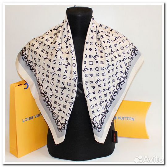 Платок женский Louis Vuitton 90 x 90