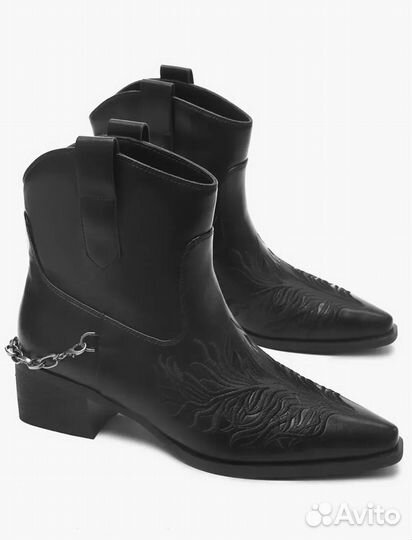 Ботинки казаки 40-41