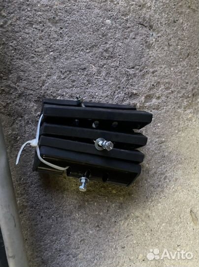 Рейлинги на крышу универсальные