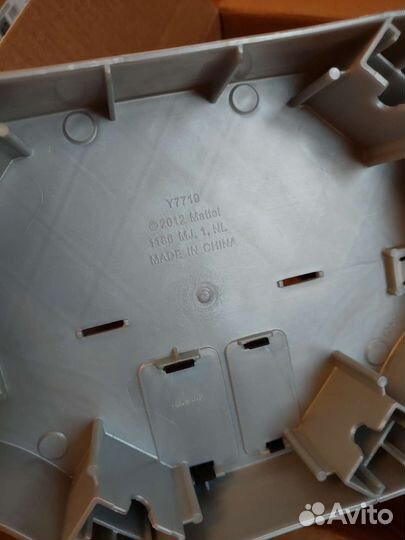 Стол мебель для кукол monster high монстер хай