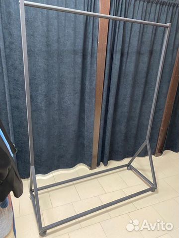 Вешалка напольная