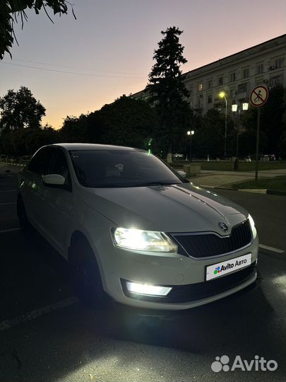 Skoda Rapid 1.6 AT, 2019, 120 000 км