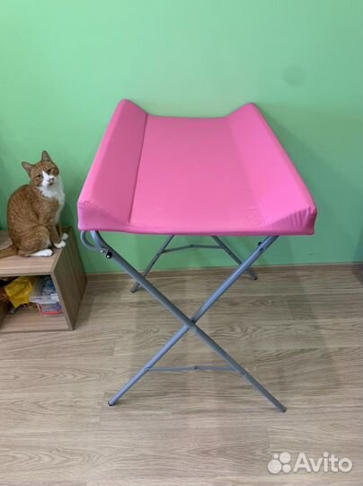 Пеленальный столик