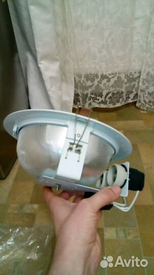 Светильник встраиваемый