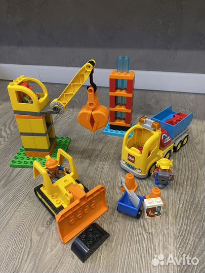 Конструктор lego duplo 10813 Большая стройплощадка