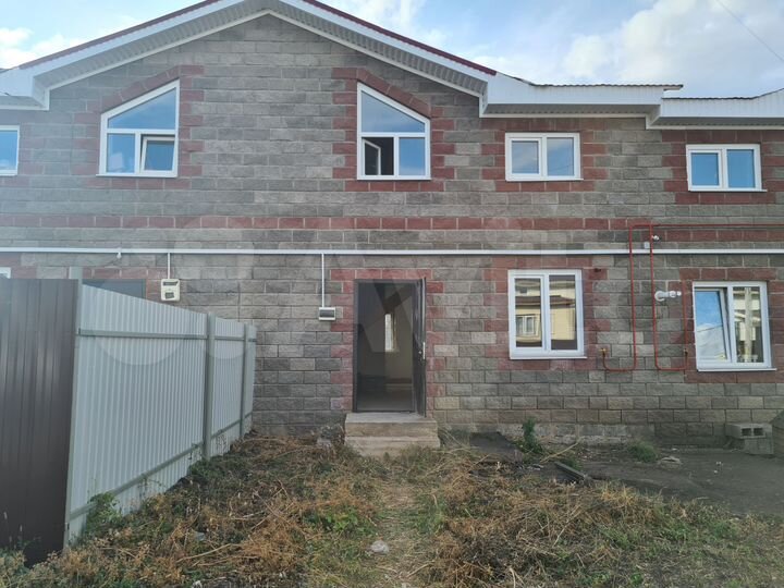 Таунхаус 93,2 м² на участке 1,5 сот.