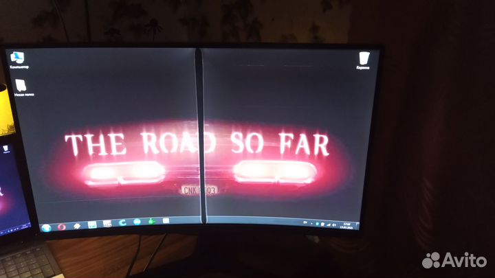 Продаю монитор Samsung C27R500FHI