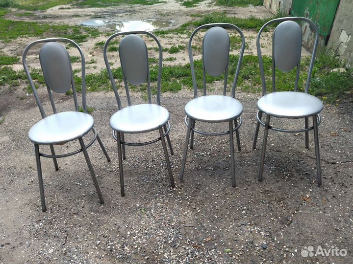 Кухонные стулья бу 4 шт