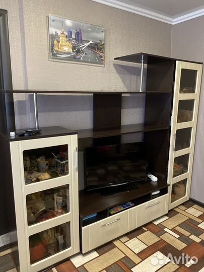 Стенка в гостиную