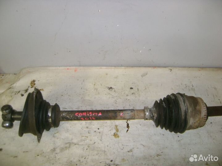 Полуось передняя левая Mitsubishi Carisma (DA)