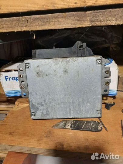 Блок управления двигателем Opel Vectra B 90506365