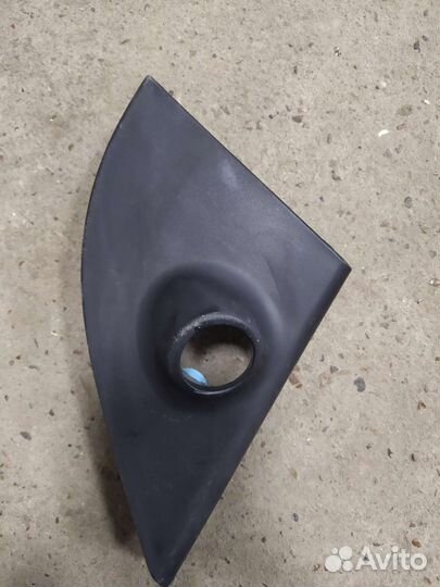 Накладка зеркала наружная L renault sandero 1